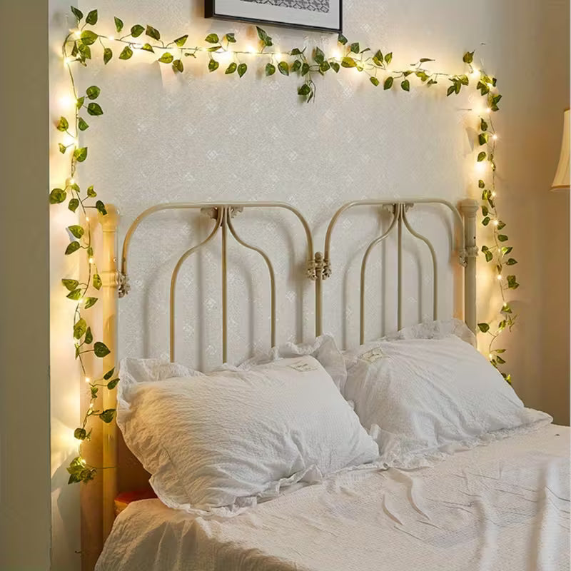 Leduri cu frunze artificiale