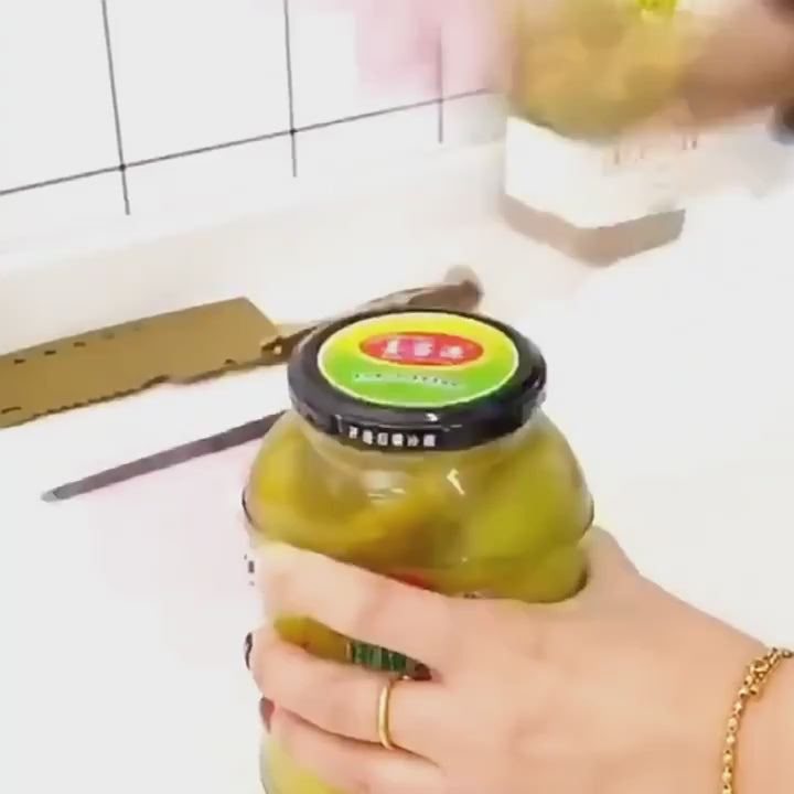 Deschizator de borcane